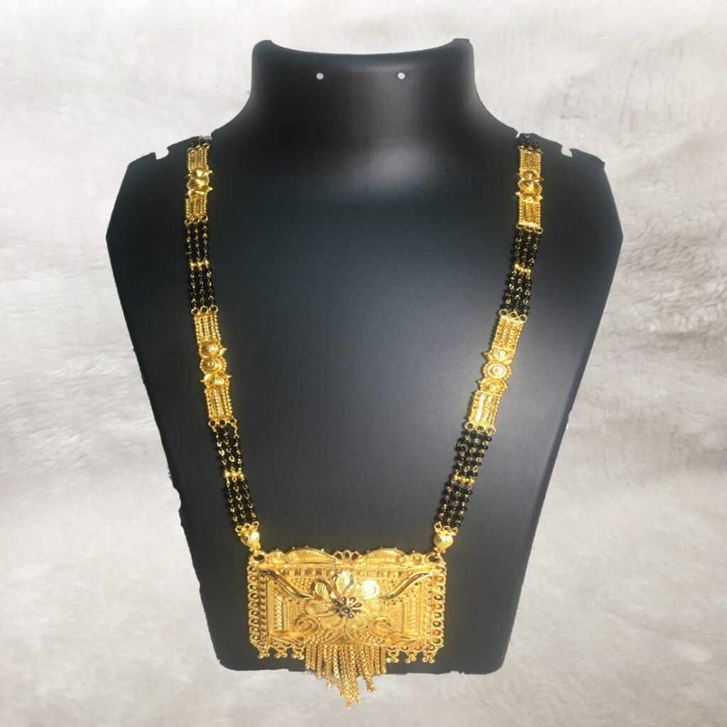 Unlocking the Magic: Why Choose Crystal Set Jewellery